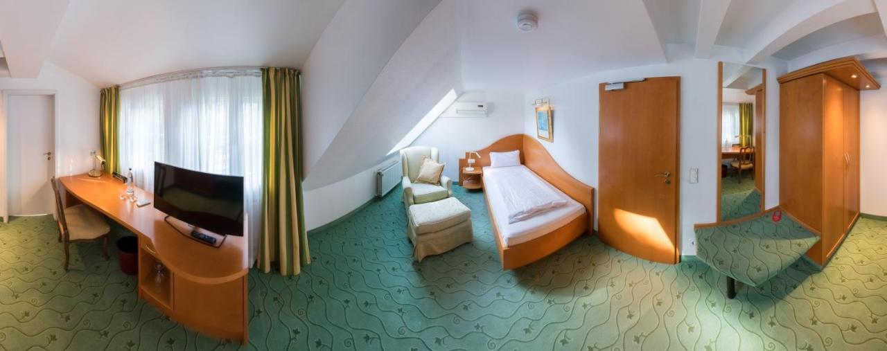 Hotel Villa Im Park Düsseldorf Værelse billede