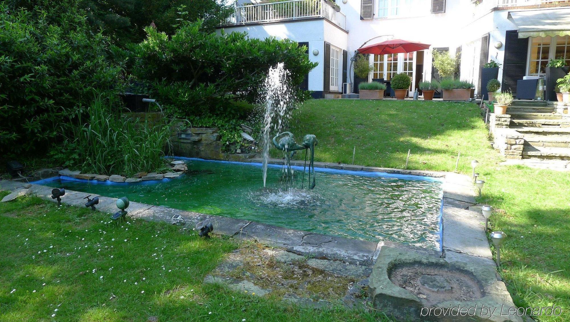 Hotel Villa Im Park Düsseldorf Eksteriør billede
